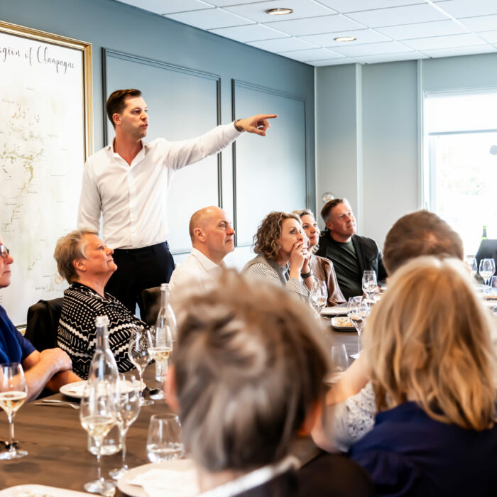 Champagnesmagning - favoritter og forskelle på små og store huse